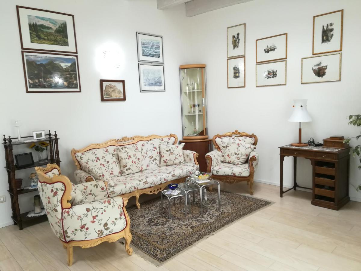 Apartamento Ferrarini Riva del Garda Exterior foto
