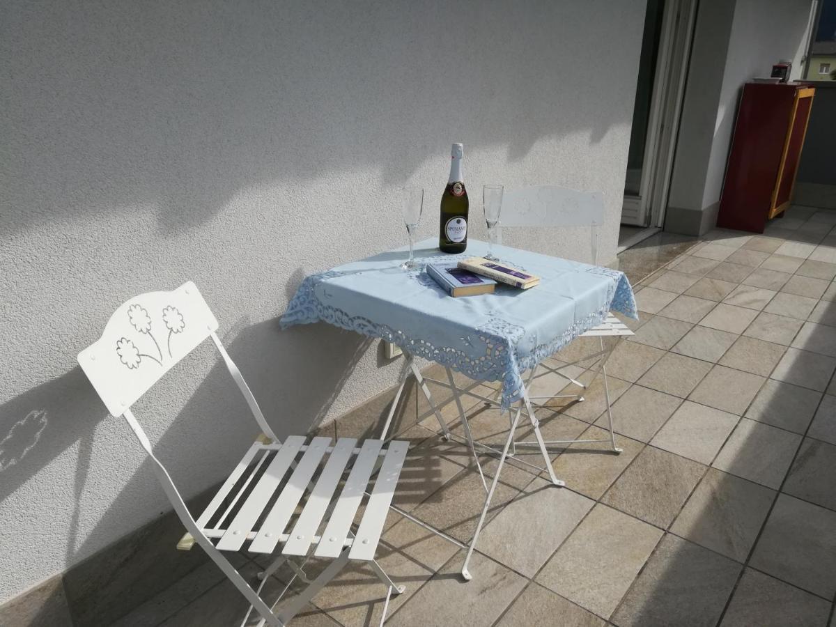 Apartamento Ferrarini Riva del Garda Exterior foto